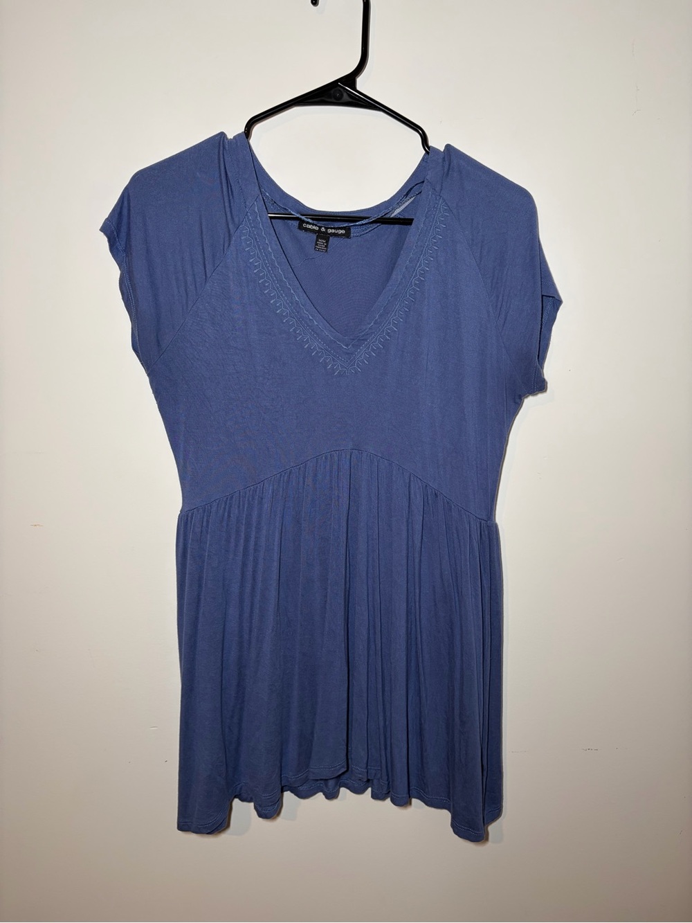 Cable & Gauge Blue V-Neck Short Sleeve Tunic